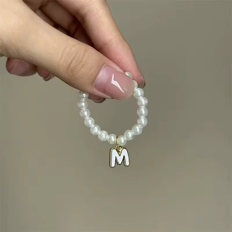 BubuWear Custom Letter Pearl Necklaceā¢