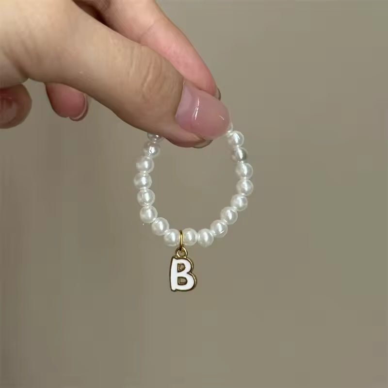 BubuWear Custom Letter Pearl Necklaceā¢
